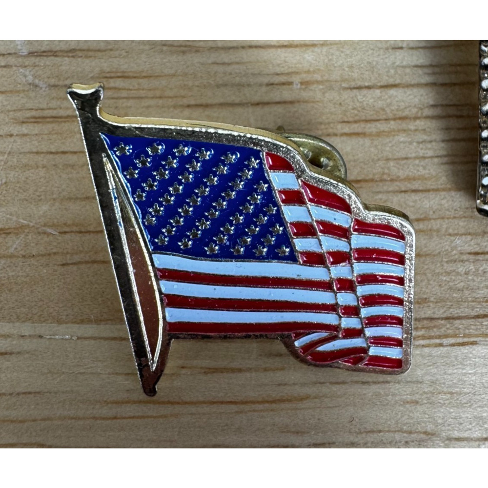 Lot of 3 American Flag Pins USA Rhinestone Lapel Pins Patriotic 4th of July - Picture 2 of 8